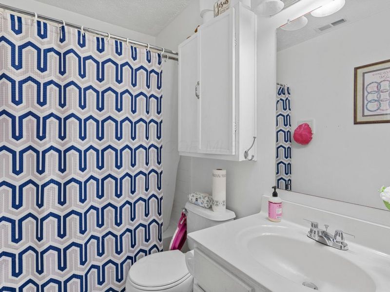 6296 Artesia Drive , Canal Winchester, OH 43110 Photo 34