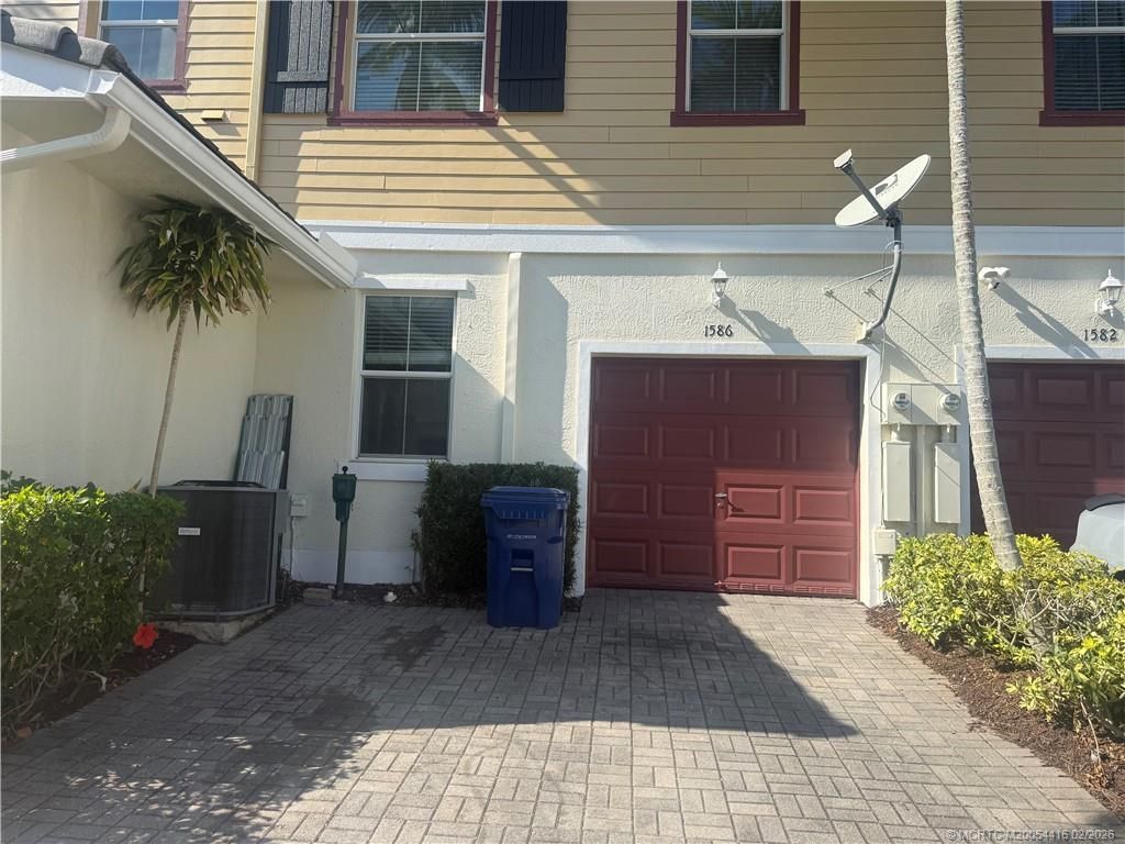 1586 Frederick Small Road , Jupiter, FL 33458 Photo