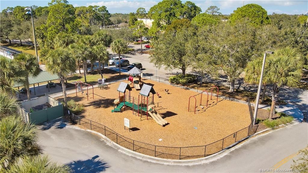 1586 Frederick Small Road , Jupiter, FL 33458 Photo