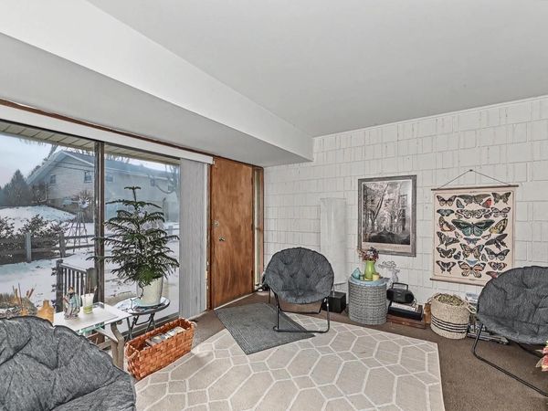 3333 5th AVENUE, Unit 7B, South Milwaukee, WI 53172