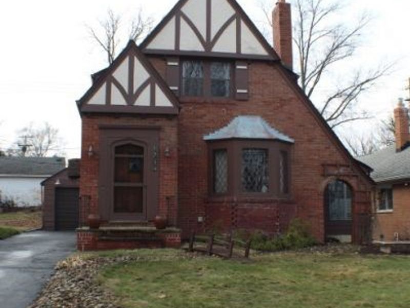 1734 Glenridge Road, Euclid, OH 44117 Photo 1