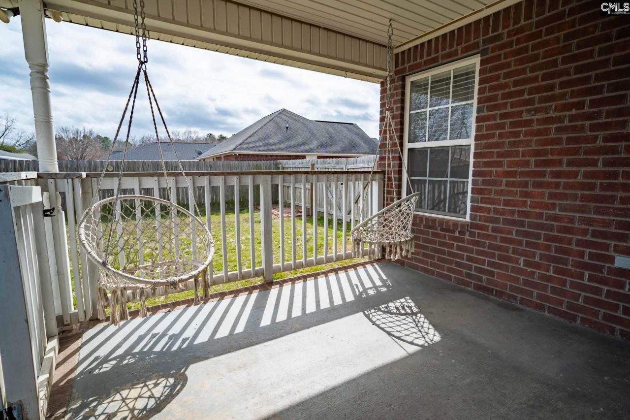 655 Ginhouse Drive  Photo 31