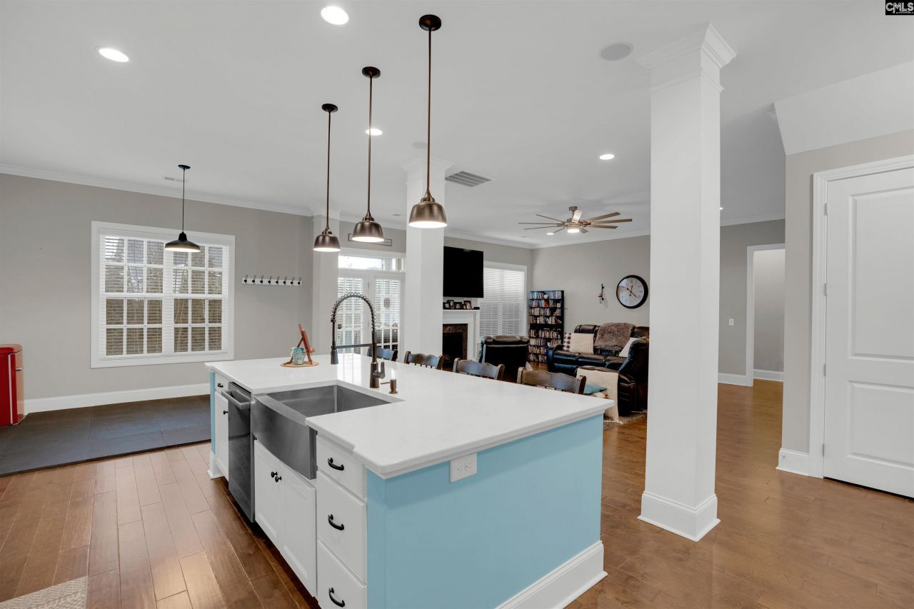 2177 Harvestwood Lane  Photo 9