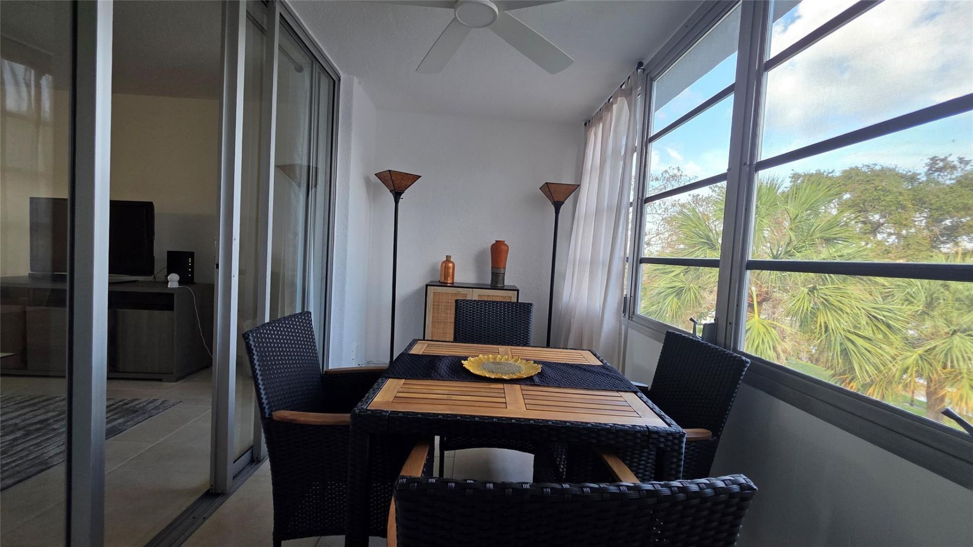 4851 NW 26th Court, Unit 437, Lauderdale Lakes, FL 33313 Photo