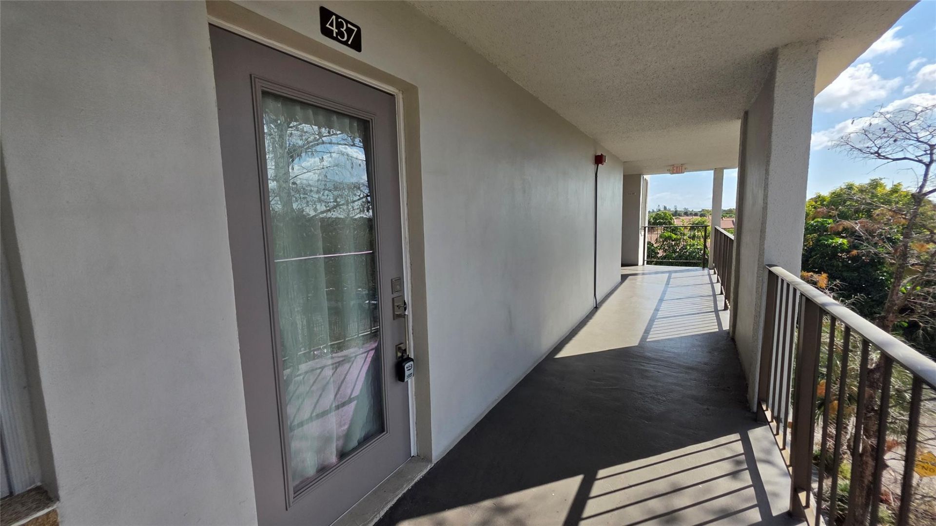 4851 NW 26th Court, Unit 437, Lauderdale Lakes, FL 33313 Photo