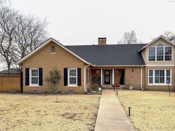 515 W Kings Road, Ada, OK 74820