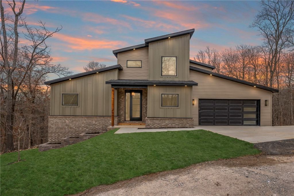 20 Yarrow Lane, Bella Vista, AR 72715 Main Photo