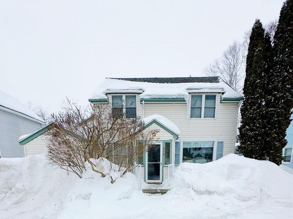 609 E Spruce ST, Sault Ste Marie, MI 49783