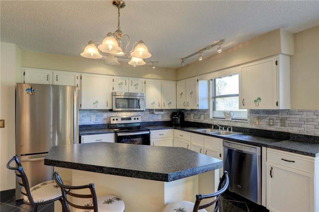 8205 Capewell Court, Sebastian, FL 32958 Photo