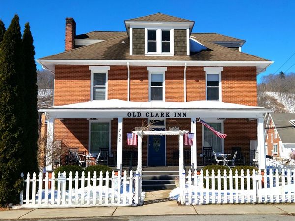 702 3rd Avenue, Marlinton, WV 24954