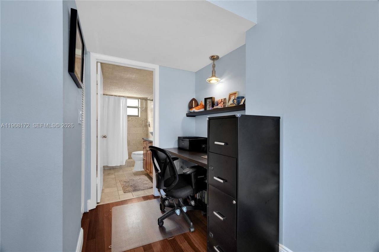 7300 Wayne Ave , Unit 405, Miami Beach, FL 33141 Photo