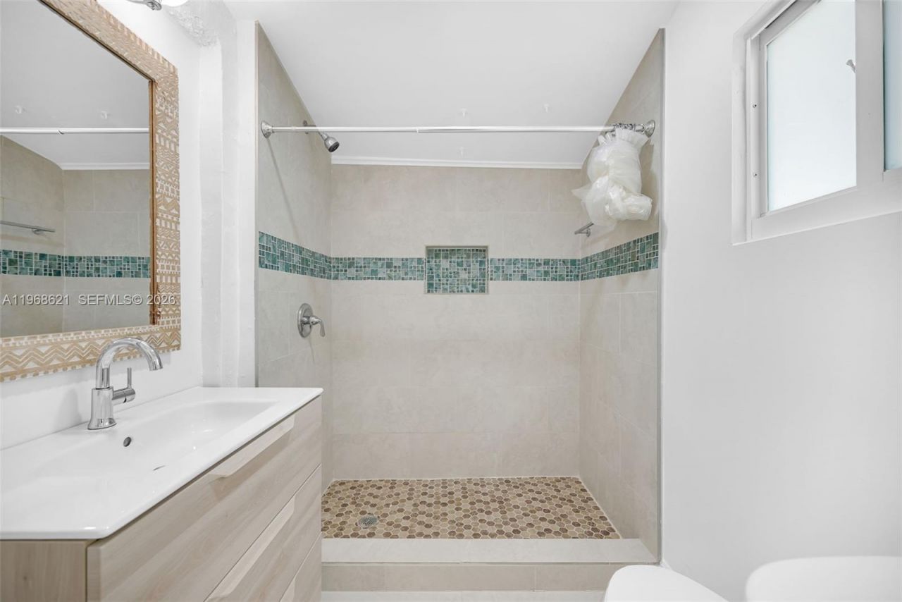 85 NW 47th Ter, Miami, FL 33127 Photo