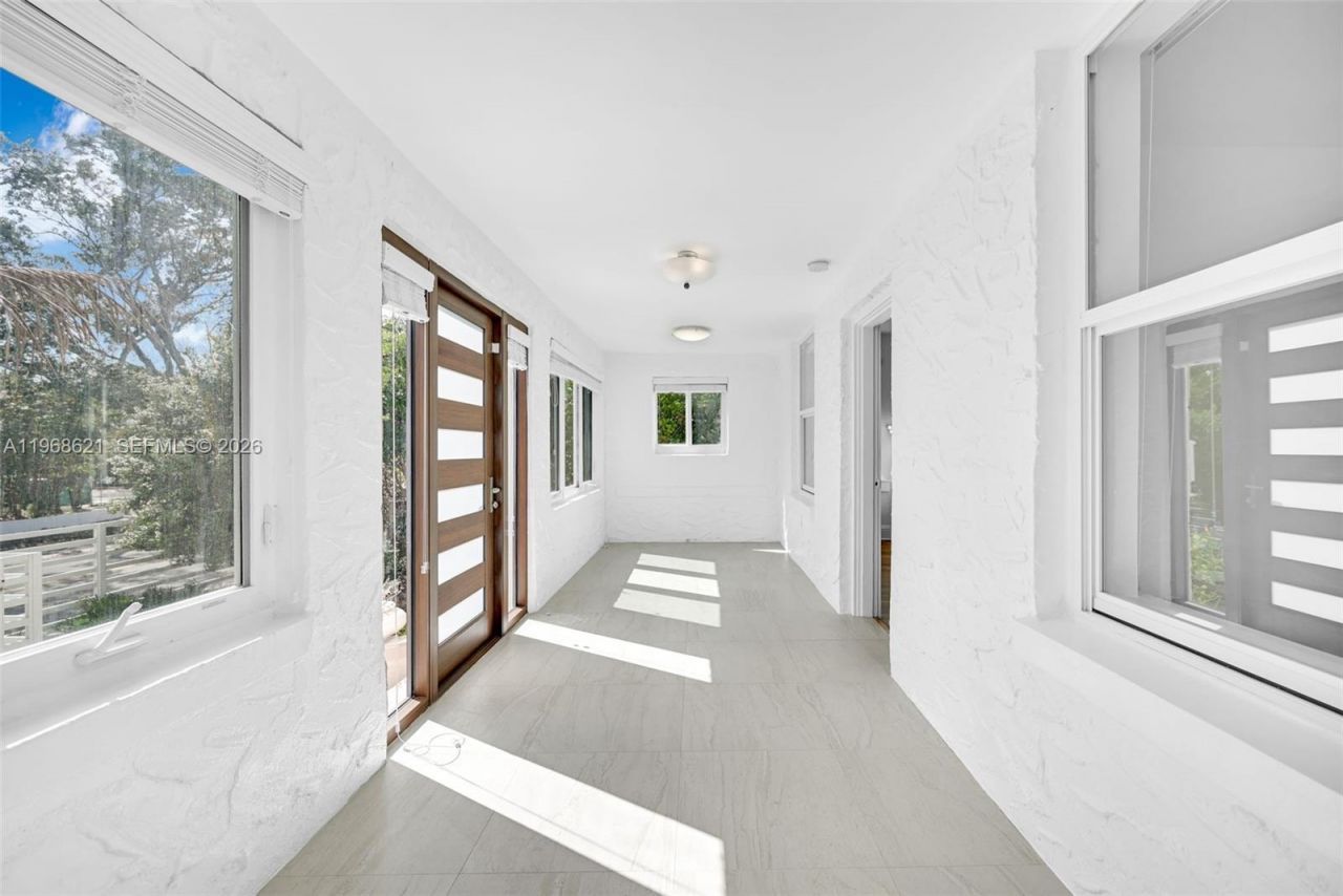 85 NW 47th Ter, Miami, FL 33127 Photo