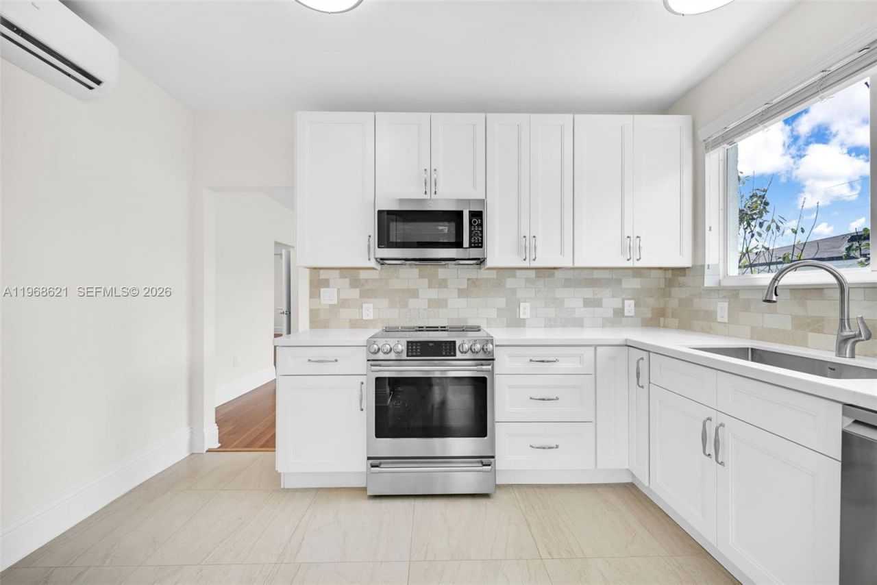 85 NW 47th Ter, Miami, FL 33127 Photo