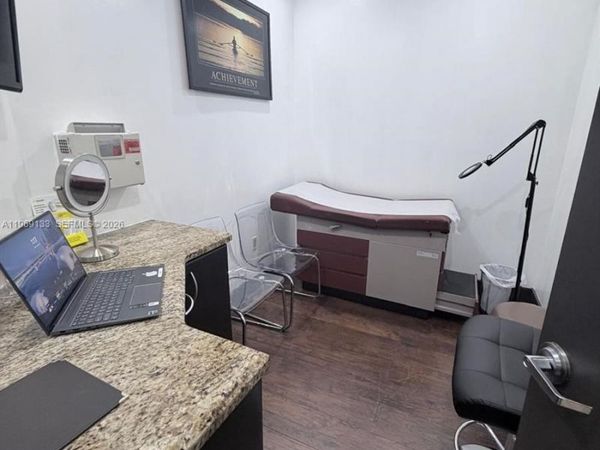 6141 SW 72 ST , Unit 130, South Miami, FL 33143