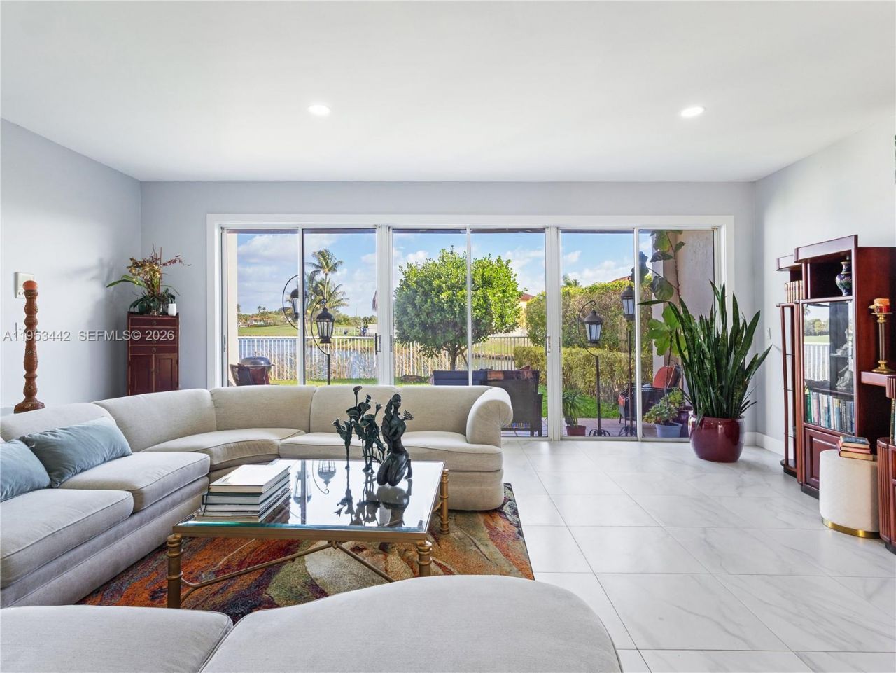 10465 NW 46th St, Doral, FL 33178 Photo