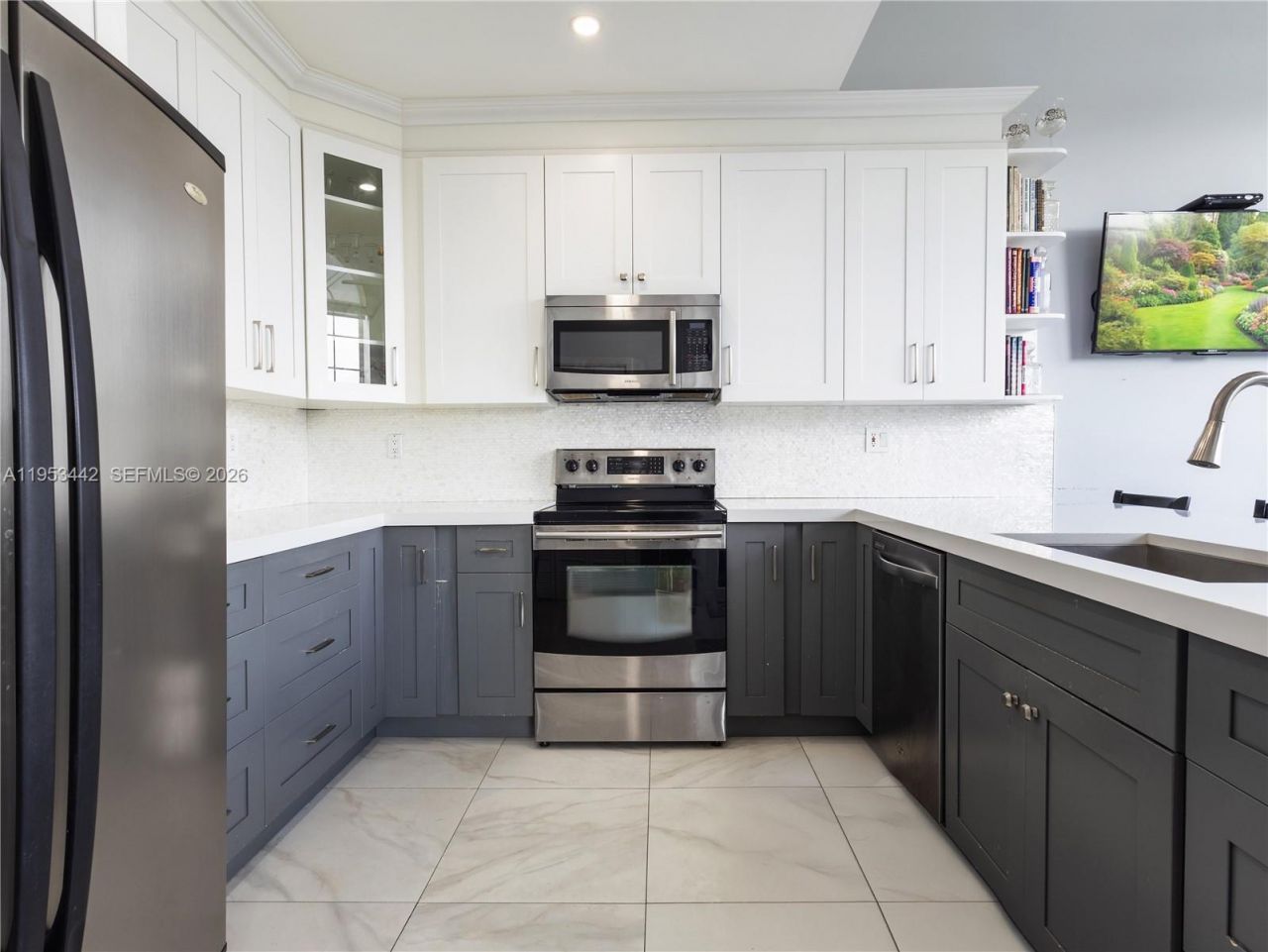 10465 NW 46th St, Doral, FL 33178 Photo