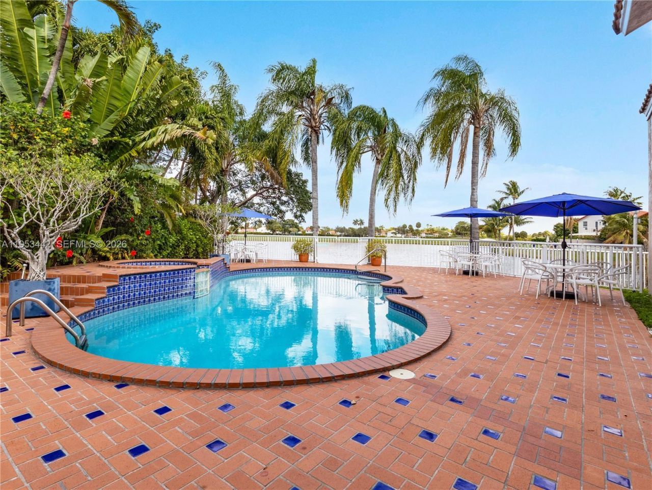 10465 NW 46th St, Doral, FL 33178 Photo