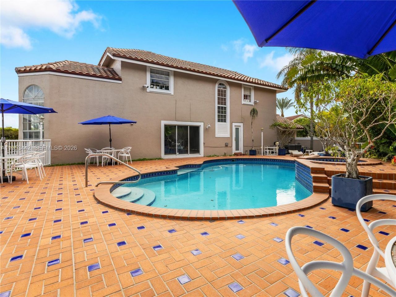 10465 NW 46th St, Doral, FL 33178 Photo