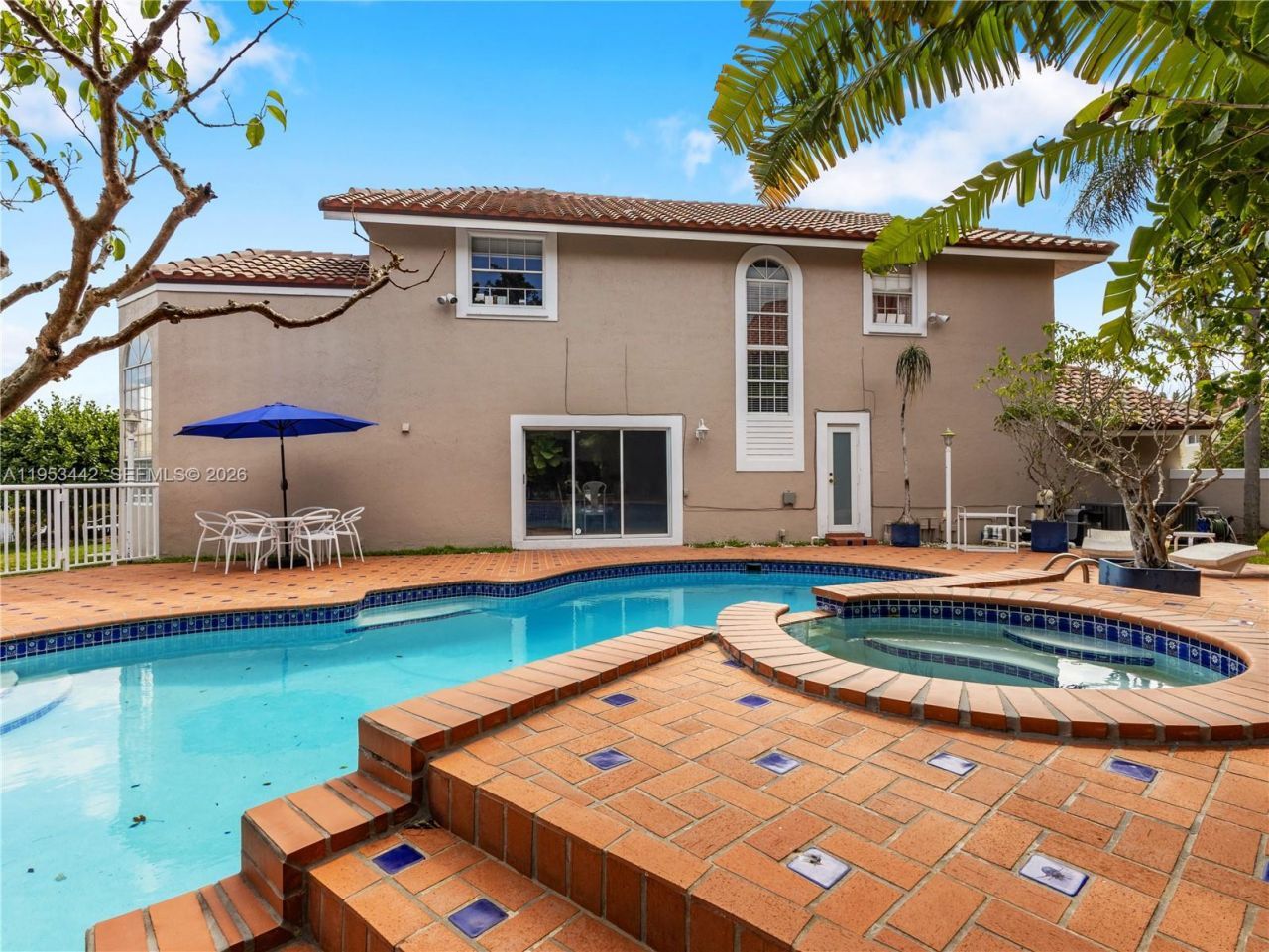 10465 NW 46th St, Doral, FL 33178 Photo