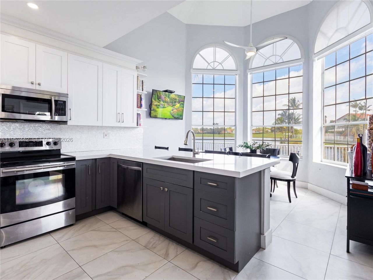 10465 NW 46th St, Doral, FL 33178 Photo