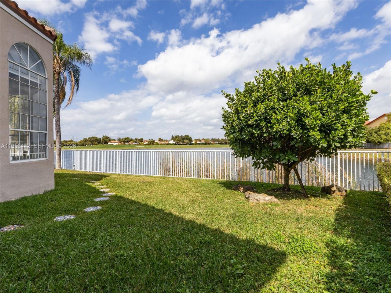 10465 NW 46th St, Doral, FL 33178 Photo