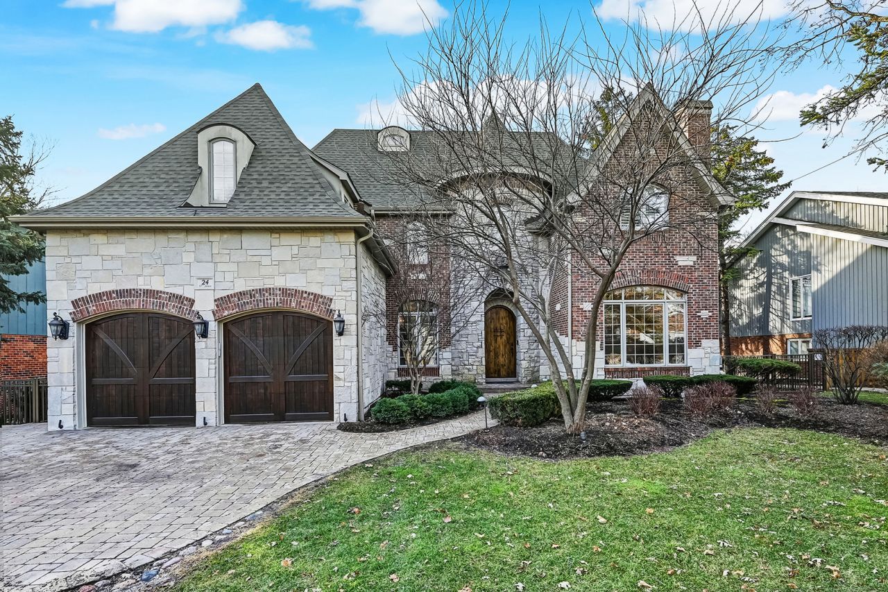 24 E 57th Street, Hinsdale, IL 60521 Main Photo