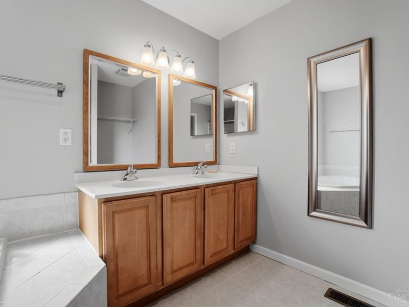 1113 Cutter Street, Cincinnati, OH 45203 Photo 37