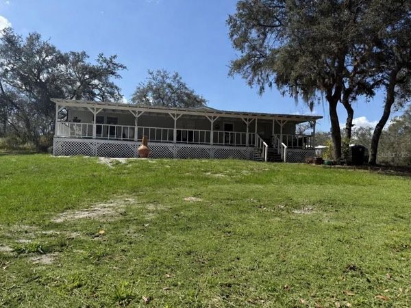 900 RACOON TRAIL, FROSTPROOF, FL 33843