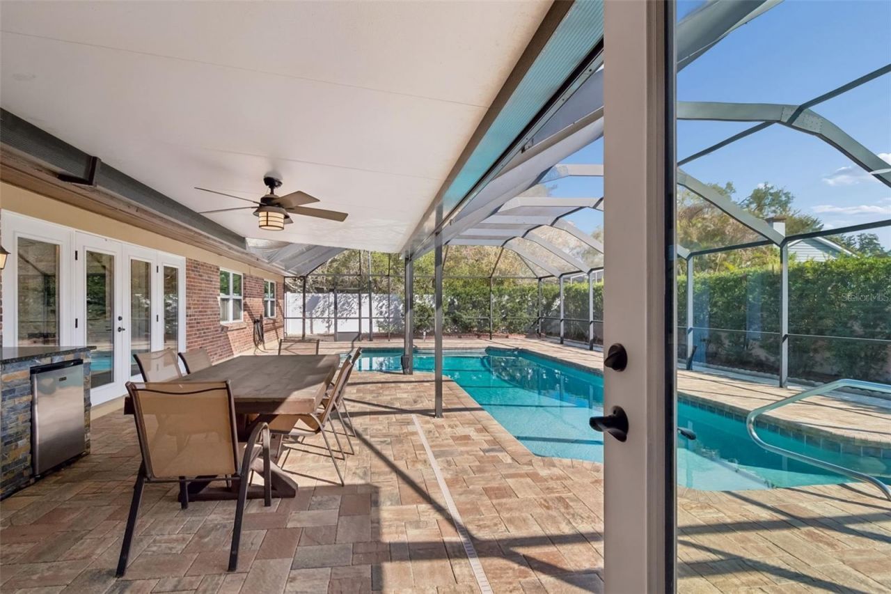 3106 Lake Ellen Drive, Tampa, FL 33618 Photo