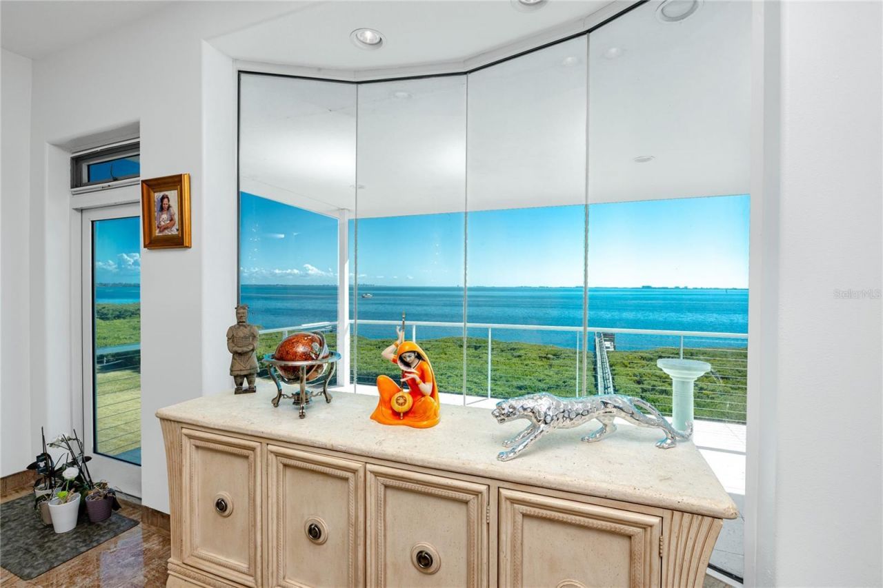 4908 64th Drive W, Bradenton, FL 34210 Photo