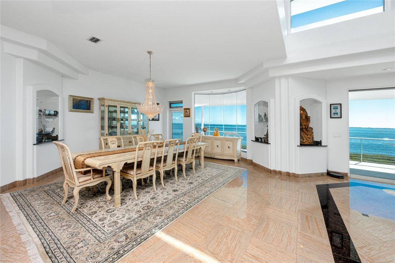 4908 64th Drive W, Bradenton, FL 34210 Photo