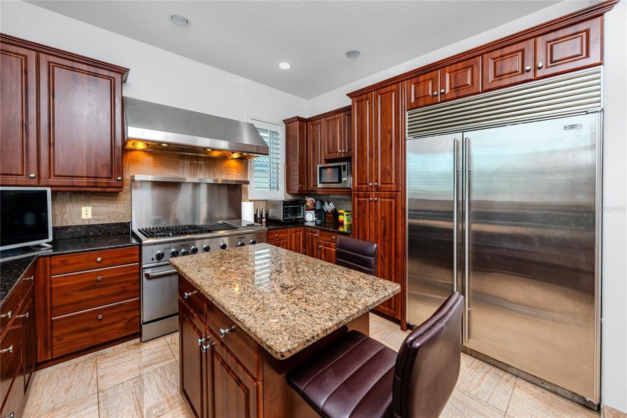 4908 64th Drive W, Bradenton, FL 34210 Photo