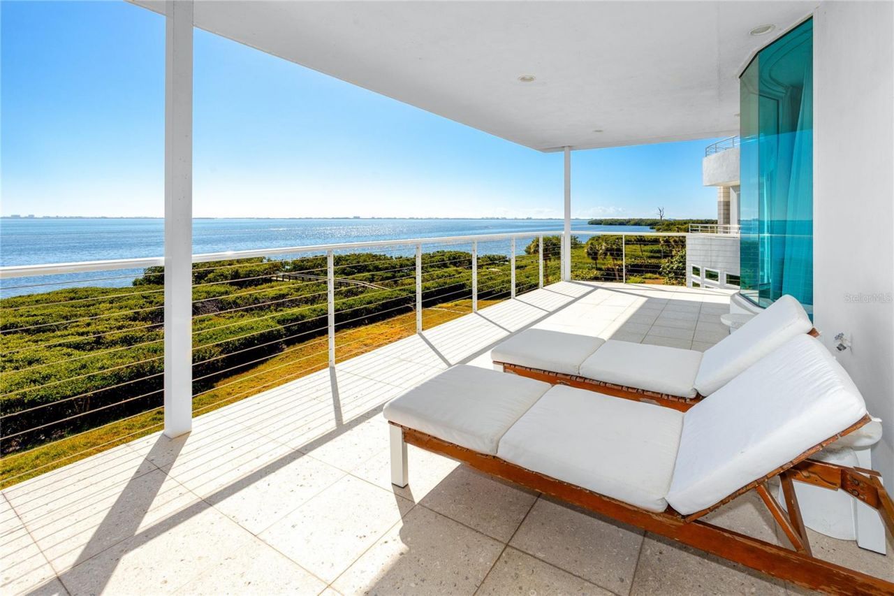 4908 64th Drive W, Bradenton, FL 34210 Photo