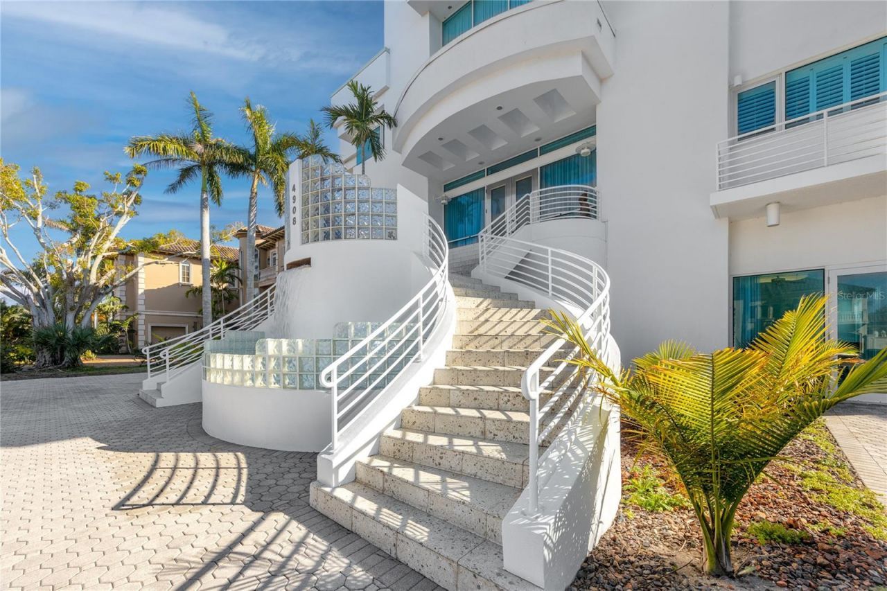 4908 64th Drive W, Bradenton, FL 34210 Photo