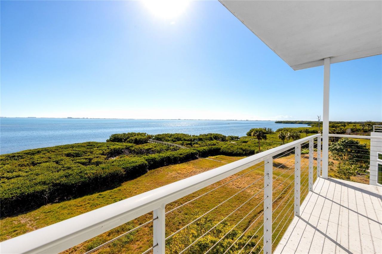 4908 64th Drive W, Bradenton, FL 34210 Photo