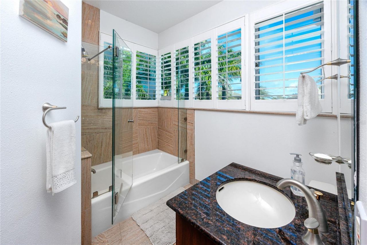 4908 64th Drive W, Bradenton, FL 34210 Photo