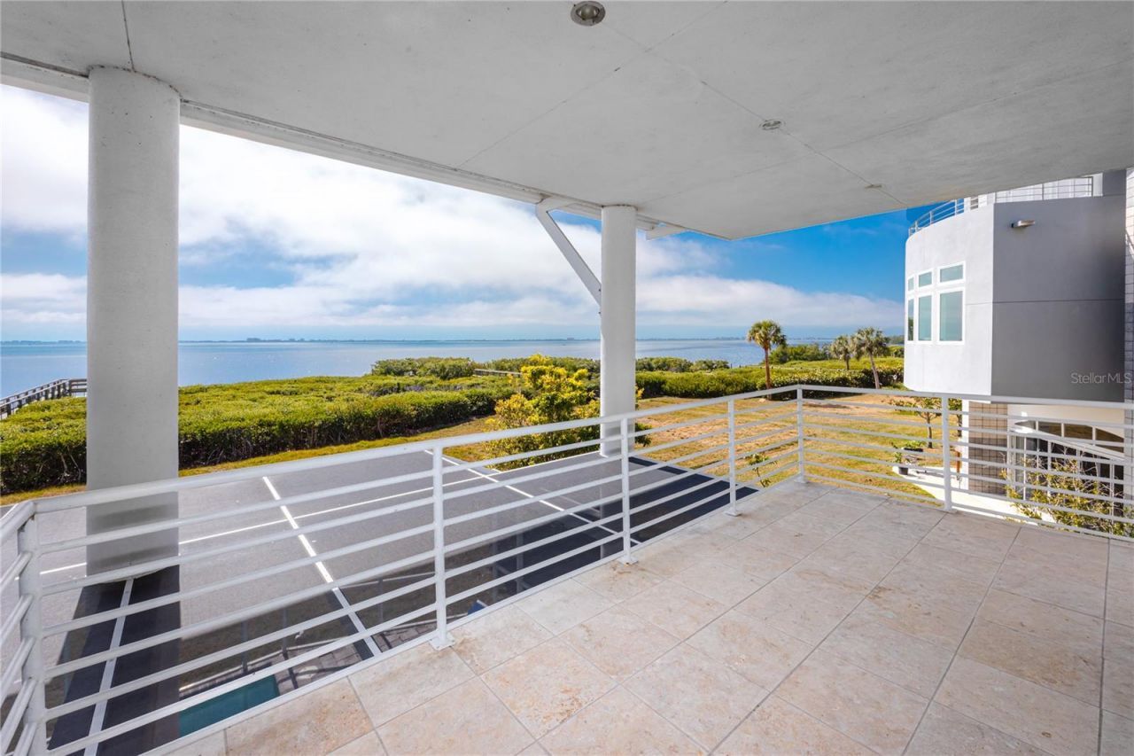 4908 64th Drive W, Bradenton, FL 34210 Photo