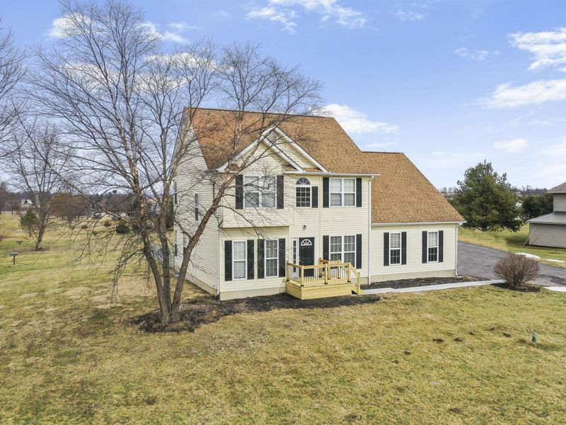 6904 Coonpath Road NE, Lancaster, OH 43130 Photo 2