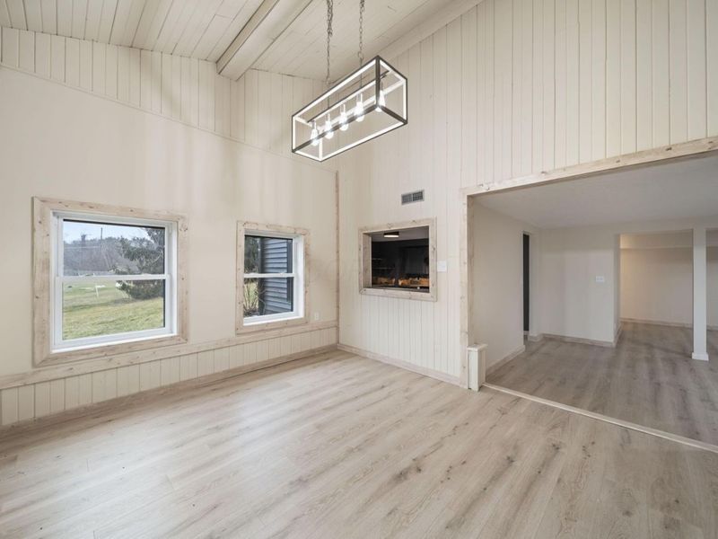 3805 Botson Lane, Cambridge, OH 43725 Photo 6