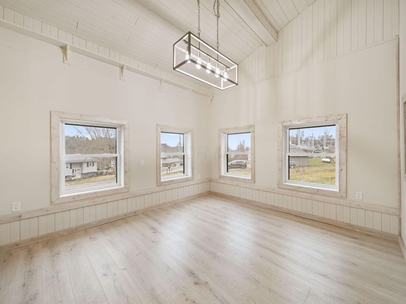 3805 Botson Lane, Cambridge, OH 43725 Photo 9