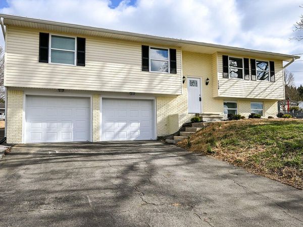 3230 SE Jackson Circle, Cleveland, TN 37323