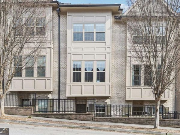 565 Broadview Place NE, Atlanta, GA 30324