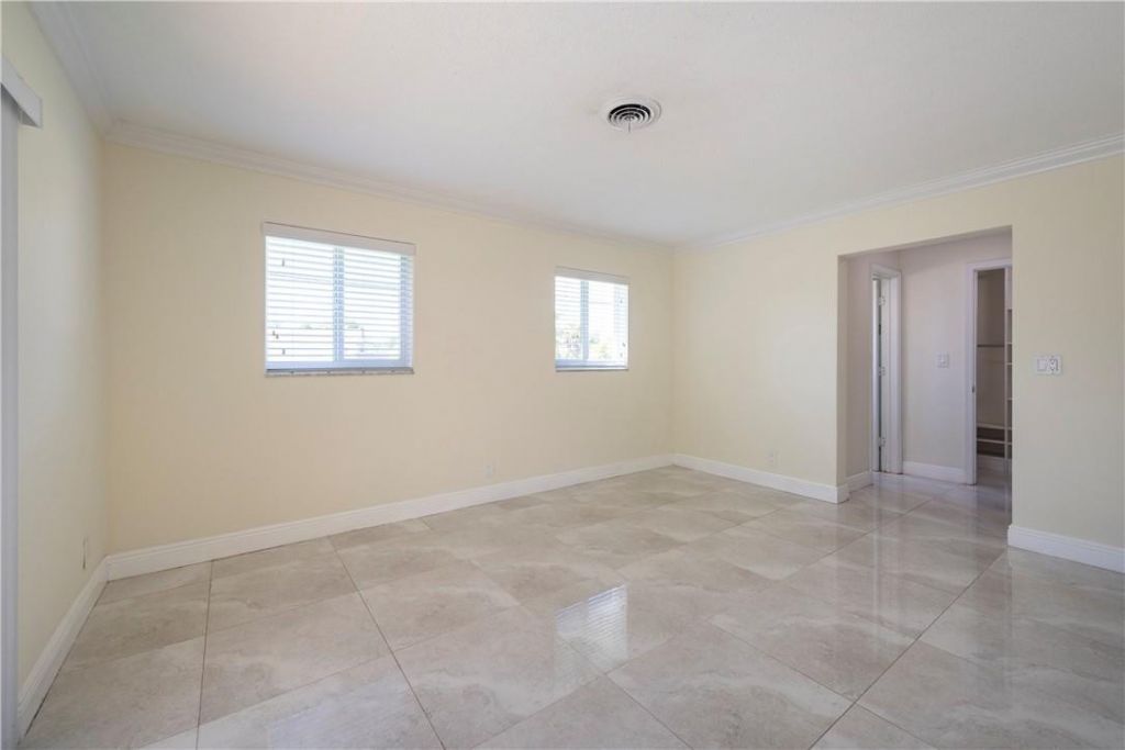 5200 NE 15th Avenue, Fort Lauderdale, FL 33334 Photo