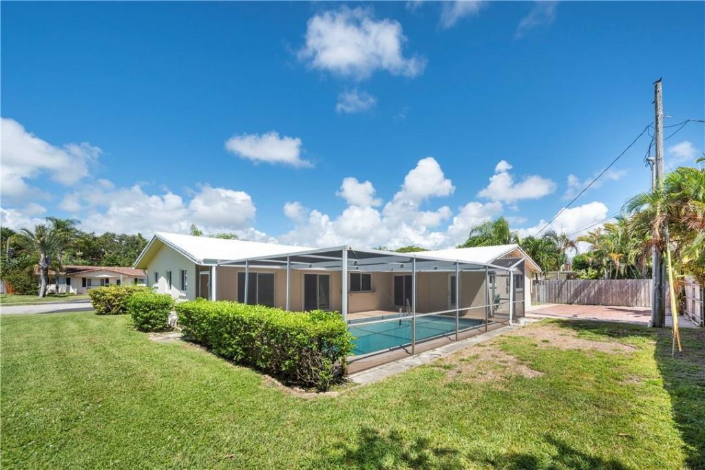5200 NE 15th Avenue, Fort Lauderdale, FL 33334 Photo