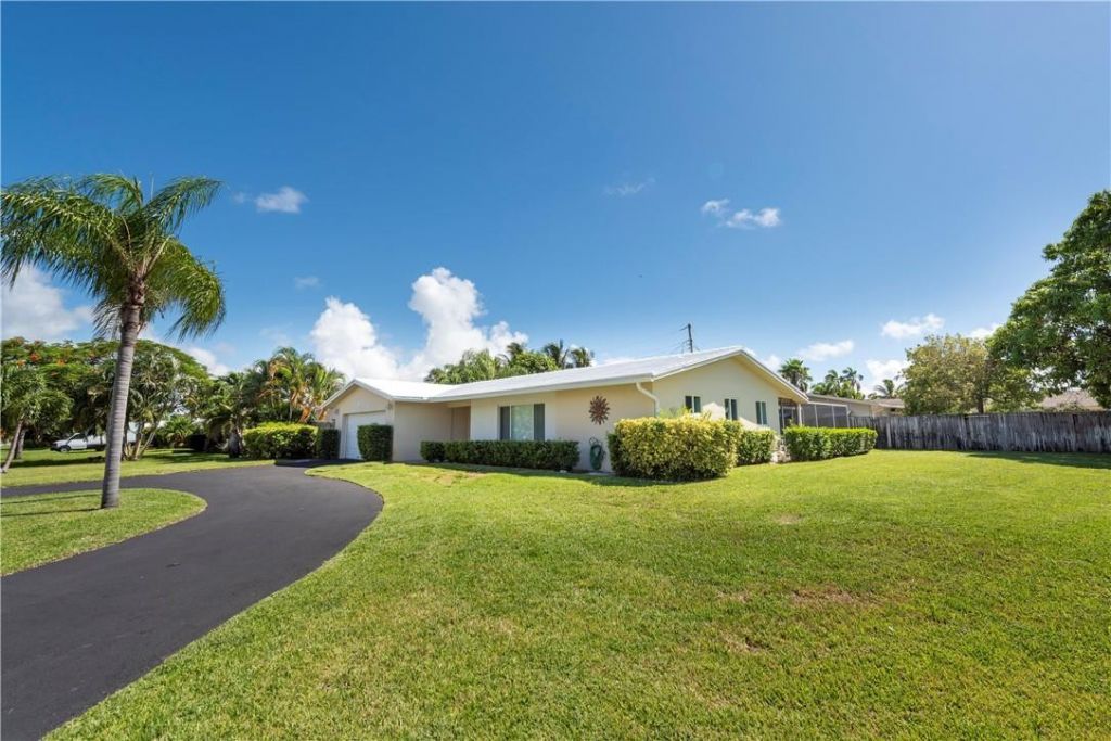 5200 NE 15th Avenue, Fort Lauderdale, FL 33334 Photo