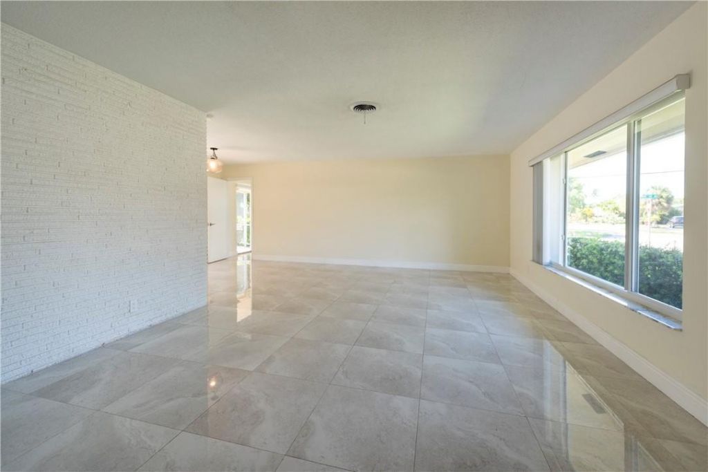 5200 NE 15th Avenue, Fort Lauderdale, FL 33334 Photo