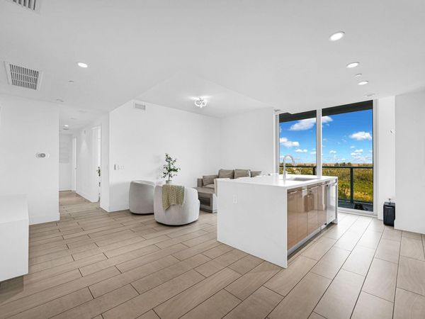 2000 Metropica Way, Unit 801, Sunrise, FL 33323