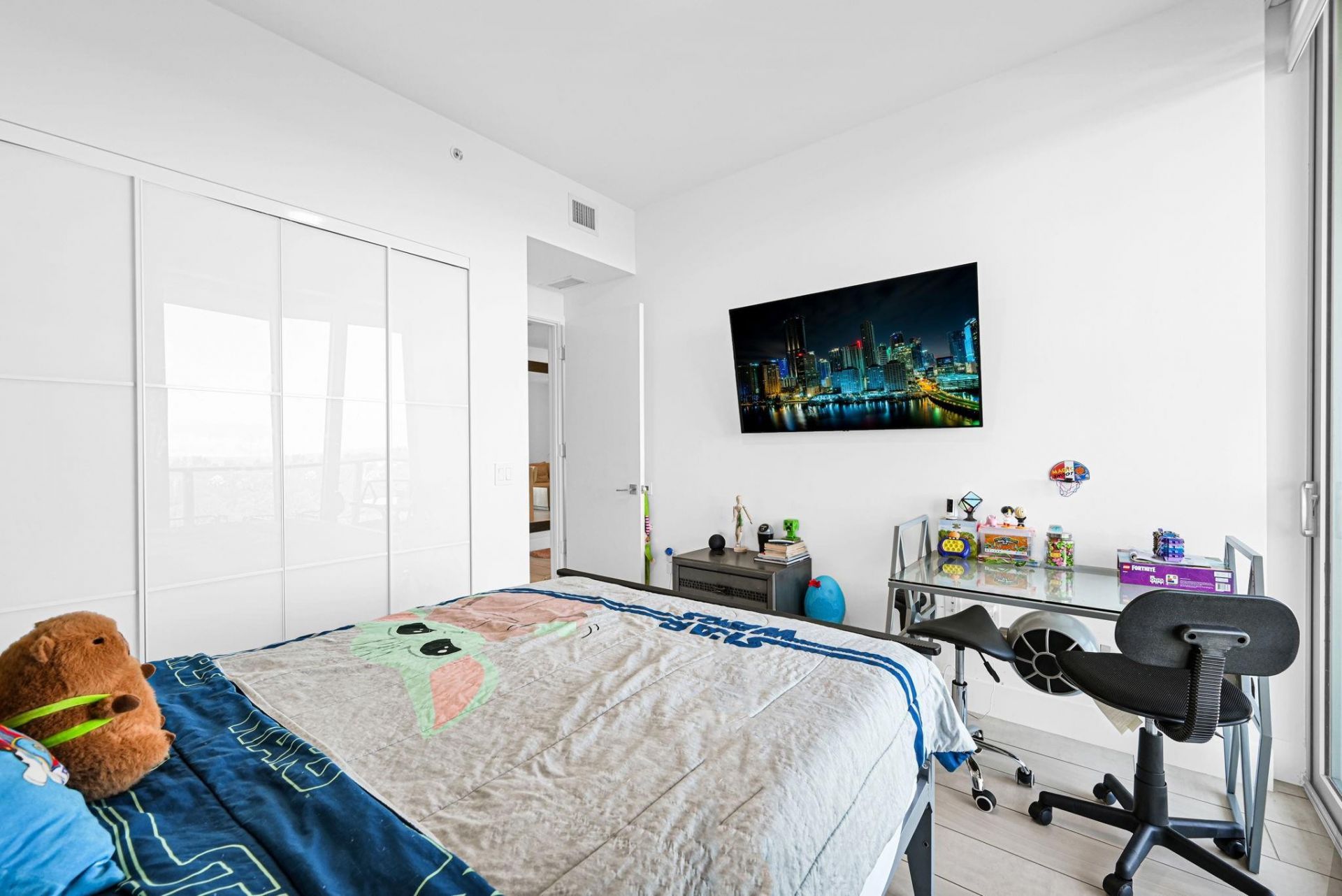 2000 Metropica Way, Unit 801, Sunrise, FL 33323 Photo