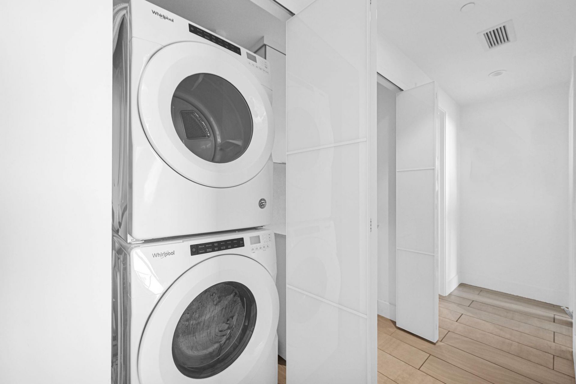 2000 Metropica Way, Unit 801, Sunrise, FL 33323 Photo